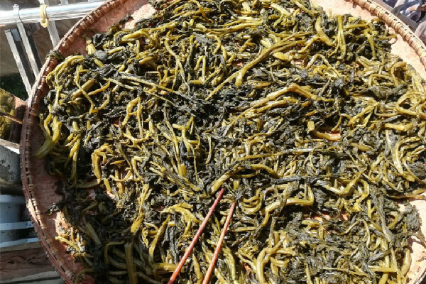 梅干菜怎么挑選 梅干菜買整顆還是碎的 梅干菜怎么挑選 梅干菜買整顆還是碎的