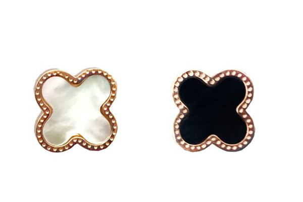 耳釘戴到一半戴不進去了怎么辦 耳釘戴不進去可以涂紅霉素幫一下嗎 耳釘戴到一半戴不進去了怎么辦 耳釘戴不進去可以涂紅霉素幫一下嗎