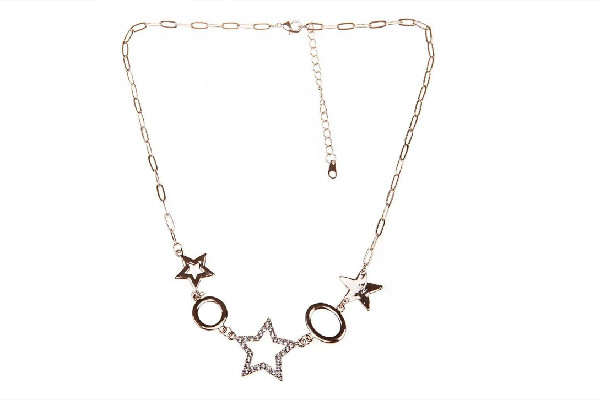 項(xiàng)鏈扣不上怎么辦 項(xiàng)鏈有幾種鎖扣 項(xiàng)鏈扣不上怎么辦 項(xiàng)鏈有幾種鎖扣