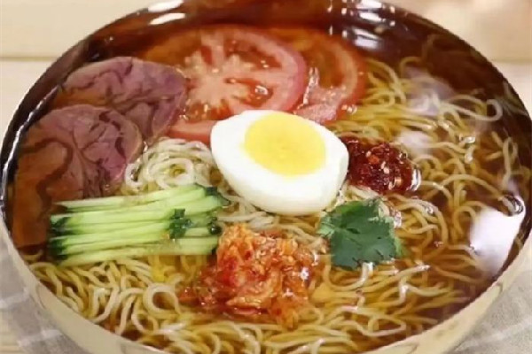 東北冷面和朝鮮冷面有啥區(qū)別 東北冷面是面還是粉 東北冷面和朝鮮冷面有啥區(qū)別 東北冷面是面還是粉