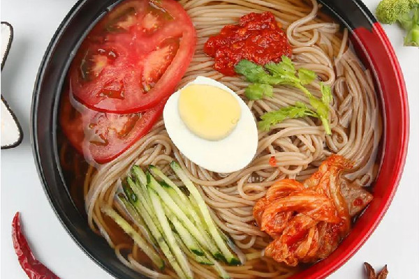 東北冷面和朝鮮冷面有啥區(qū)別 東北冷面是面還是粉 東北冷面和朝鮮冷面有啥區(qū)別 東北冷面是面還是粉