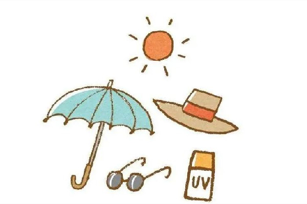 曬后用黃瓜敷臉有用嗎 曬后是先補水還是先修復(fù) 曬后用黃瓜敷臉有用嗎 曬后是先補水還是先修復(fù)