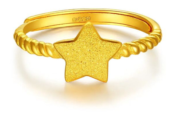 黃金戒指要不要纏紅繩 黃金戒指為什么要纏繩 黃金戒指要不要纏紅繩 黃金戒指為什么要纏繩