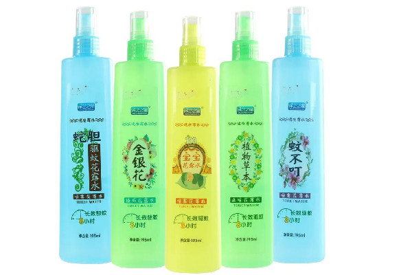 花露水不適合什么人用 花露水對(duì)嬰兒有沒(méi)有影響 花露水不適合什么人用 花露水對(duì)嬰兒有沒(méi)有影響