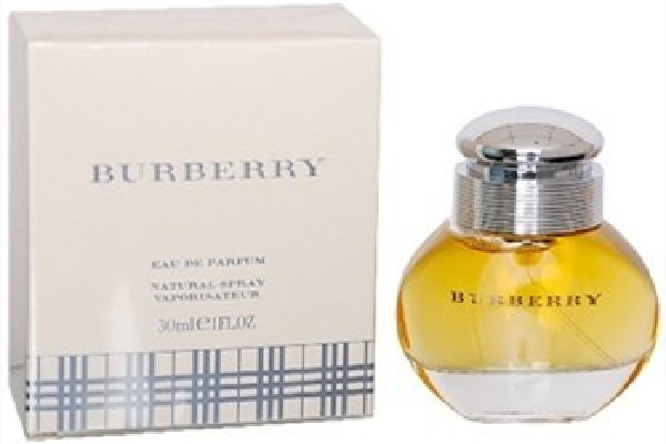 巴寶莉香水是什么檔次 巴寶莉香水是哪個(gè)國家的品牌