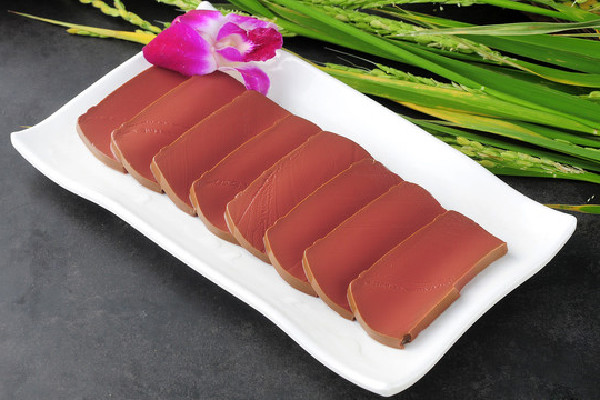 鴨血屬于動物內(nèi)臟嗎 鴨血屬于高嘌呤食物嗎 鴨血屬于動物內(nèi)臟嗎 鴨血屬于高嘌呤食物嗎