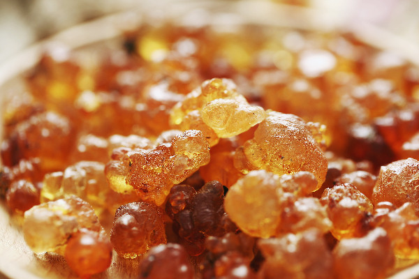 桃膠的作用與功效 桃膠可以做什么 桃膠的作用與功效 桃膠可以做什么