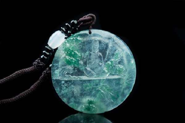 玻璃種翡翠有棉絮嗎 玻璃種翡翠會起膠嗎 玻璃種翡翠有棉絮嗎 玻璃種翡翠會起膠嗎