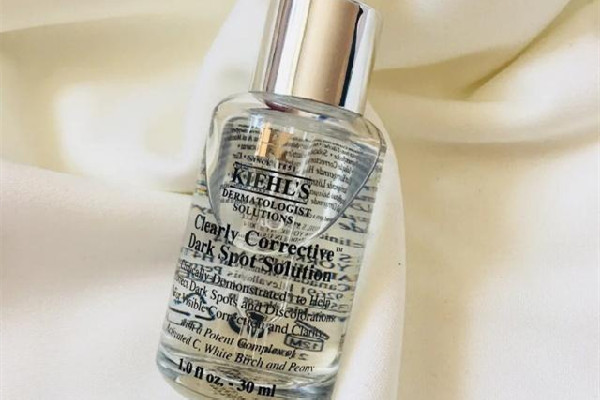 淡斑精華液用多久才有效果 淡斑精華液的正確使用方法 淡斑精華液用多久才有效果 淡斑精華液的正確使用方法