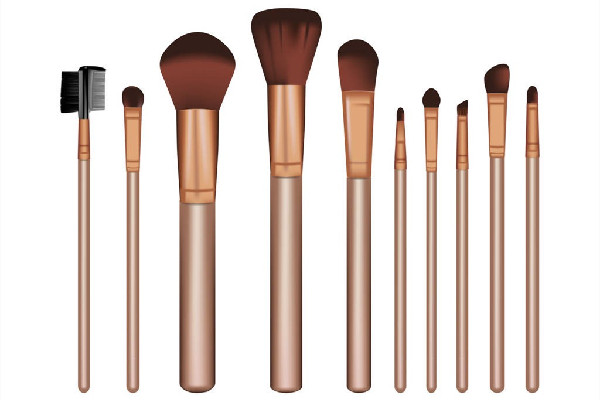 化妝刷是動(dòng)物毛好還是人造纖維好 化妝刷買(mǎi)貴的還會(huì)便宜的 化妝刷是動(dòng)物毛好還是人造纖維好 化妝刷買(mǎi)貴的還會(huì)便宜的