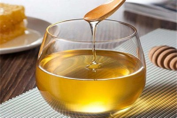 蜂蜜水的正確喝法及最佳時間 蜂蜜水什么季節(jié)喝最好 蜂蜜水的正確喝法及最佳時間 蜂蜜水什么季節(jié)喝最好