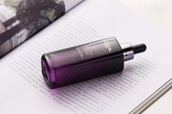 歐萊雅小黑瓶肌底液和雅詩(shī)蘭黛小棕瓶哪個(gè)好 歐萊雅小黑瓶肌底液和雅詩(shī)蘭黛小棕瓶能一起用嗎 歐萊雅小黑瓶肌底液和雅詩(shī)蘭黛小棕瓶哪個(gè)好 歐萊雅小黑瓶肌底液和雅詩(shī)蘭黛小棕瓶能一起用嗎