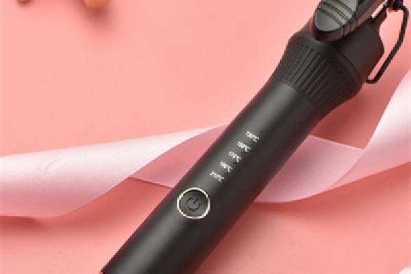 卷發(fā)棒忘記關(guān)電源了會不會著火 卷發(fā)棒功率一般多大 卷發(fā)棒忘記關(guān)電源了會不會著火 卷發(fā)棒功率一般多大