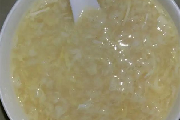 米酒適合什么時(shí)候做 米酒用什么菌發(fā)酵 米酒適合什么時(shí)候做 米酒用什么菌發(fā)酵