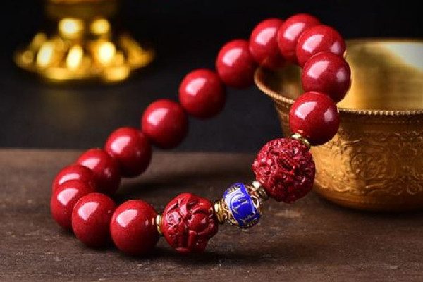 朱砂手鏈?zhǔn)羌t色的好還是紫色的好 朱砂手鏈?zhǔn)前导t色的是真的嗎 朱砂手鏈?zhǔn)羌t色的好還是紫色的好 朱砂手鏈?zhǔn)前导t色的是真的嗎