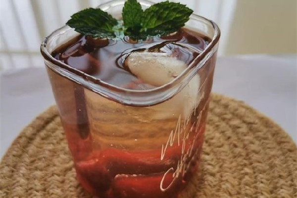 蜜桃烏龍茶能減肥嗎 蜜桃烏龍茶可以天天喝嗎 蜜桃烏龍茶能減肥嗎 蜜桃烏龍茶可以天天喝嗎