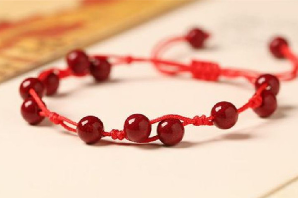 朱砂手鏈辟邪是真的嗎 朱砂手鏈可以辟邪轉(zhuǎn)運(yùn)嗎 朱砂手鏈辟邪是真的嗎 朱砂手鏈可以辟邪轉(zhuǎn)運(yùn)嗎