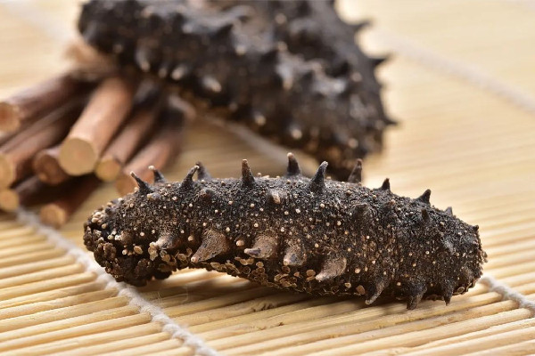 干海參多少錢一斤市場價(jià)2022 干海參是怎么制成的