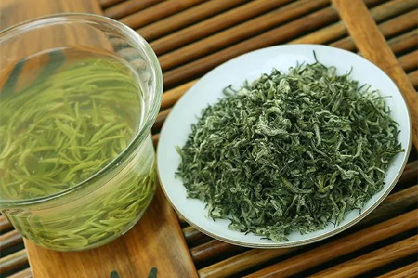 碧螺春多少度水泡茶好 碧螺春可以冷泡嗎 碧螺春多少度水泡茶好 碧螺春可以冷泡嗎