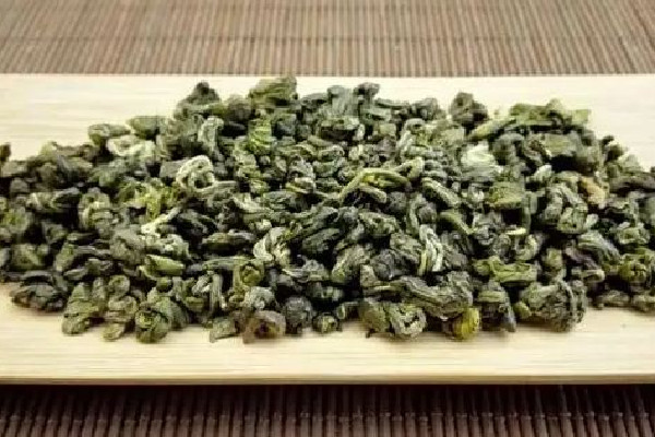 碧螺春泡出來是什么顏色 碧螺春要泡多久 碧螺春泡出來是什么顏色 碧螺春要泡多久