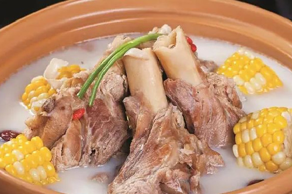 骨頭湯是湯有營養(yǎng)還是肉有營養(yǎng) 骨頭湯吃肉好還是喝湯好 骨頭湯是湯有營養(yǎng)還是肉有營養(yǎng) 骨頭湯吃肉好還是喝湯好