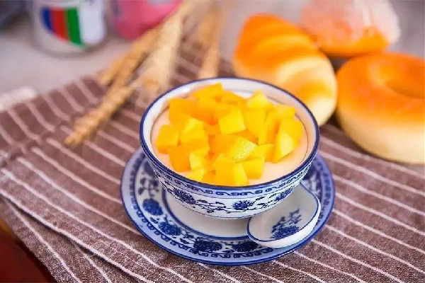 雙皮奶是放冷藏還是冷凍 雙皮奶放冰箱第二天還能吃嗎 雙皮奶是放冷藏還是冷凍 雙皮奶放冰箱第二天還能吃嗎