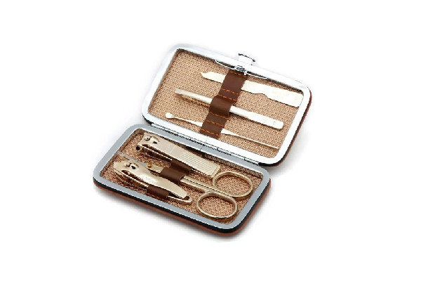 指甲刀買(mǎi)彎口的還是斜口的好啊 指甲刀買(mǎi)彎口和平口的區(qū)別 指甲刀買(mǎi)彎口的還是斜口的好啊 指甲刀買(mǎi)彎口和平口的區(qū)別