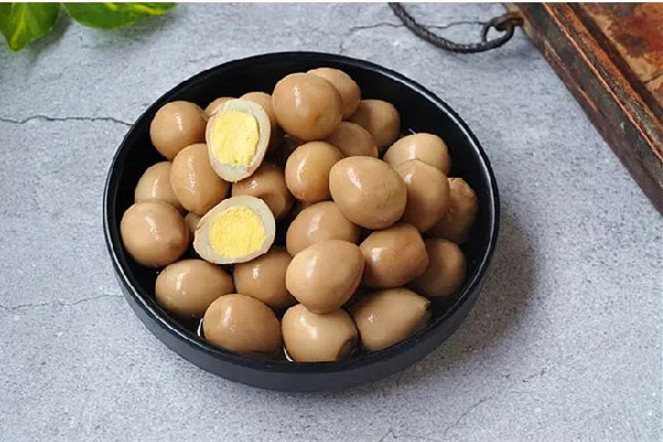 鵪鶉蛋吃幾個(gè)合適 鵪鶉蛋吃多了會(huì)怎樣 鵪鶉蛋吃幾個(gè)合適 鵪鶉蛋吃多了會(huì)怎樣