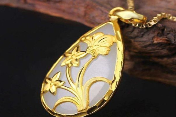 金鑲玉吊墜玉掉了怎么辦 金鑲玉吊墜可以修復嗎 金鑲玉吊墜玉掉了怎么辦 金鑲玉吊墜可以修復嗎