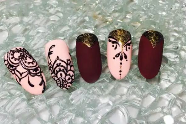 甲片多久卸下來(lái)最好 甲片戴久了會(huì)怎么樣 甲片多久卸下來(lái)最好 甲片戴久了會(huì)怎么樣