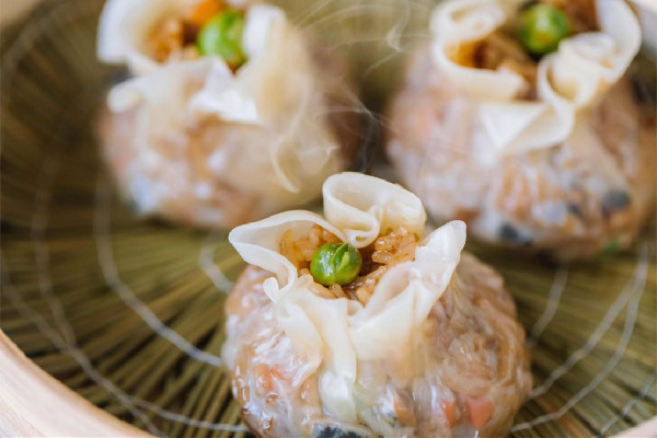 燒麥有點酸是不是變味了 燒麥放一晚上會壞嗎 燒麥有點酸是不是變味了 燒麥放一晚上會壞嗎