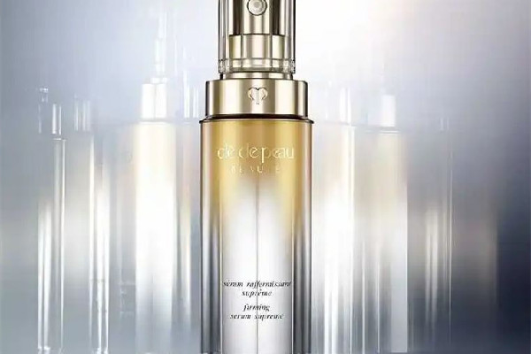 精華乳和精華液有什么區(qū)別 精華乳液是精華還是乳液 精華乳和精華液有什么區(qū)別 精華乳液是精華還是乳液