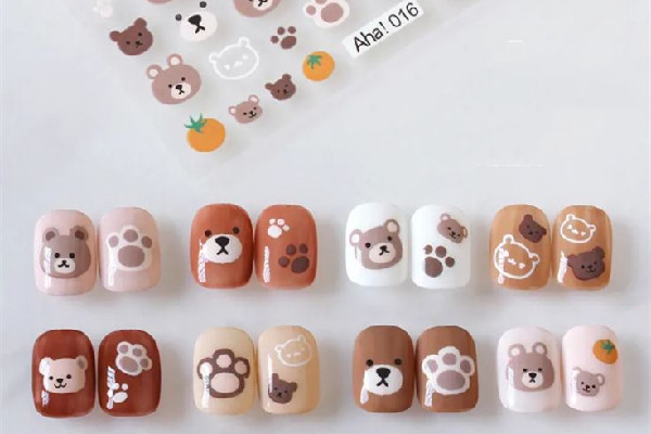 美甲貼紙對(duì)指甲有害嗎 美甲貼紙是什么材質(zhì)