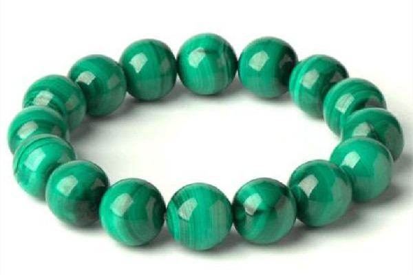 孔雀石是天然的還是人造的 孔雀石怎么辨別真假 孔雀石是天然的還是人造的 孔雀石怎么辨別真假