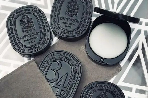 固體香水有保質(zhì)期嗎 固體香水怎么保存久一點(diǎn) 固體香水有保質(zhì)期嗎 固體香水怎么保存久一點(diǎn)