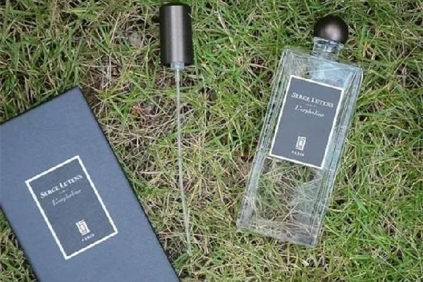 蘆丹氏孤兒怨是木質(zhì)調(diào)嗎 蘆丹氏孤兒怨香水怎么樣 蘆丹氏孤兒怨是木質(zhì)調(diào)嗎 蘆丹氏孤兒怨香水怎么樣