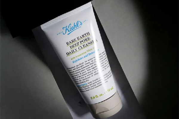 科顏氏洗面奶白色和藍(lán)色區(qū)別 科顏氏洗面奶有幾款 科顏氏洗面奶白色和藍(lán)色區(qū)別 科顏氏洗面奶有幾款