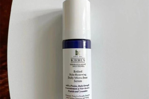 科顏氏a醇精華和小棕瓶哪個好 科顏氏a醇精華可以當面霜嗎 科顏氏a醇精華和小棕瓶哪個好 科顏氏a醇精華可以當面霜嗎