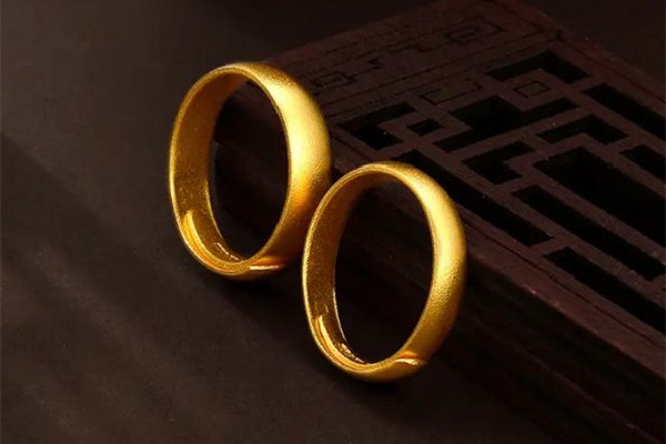 古法黃金會(huì)不會(huì)磨的光亮 古法黃金戴久了會(huì)怎樣 古法黃金會(huì)不會(huì)磨的光亮 古法黃金戴久了會(huì)怎樣