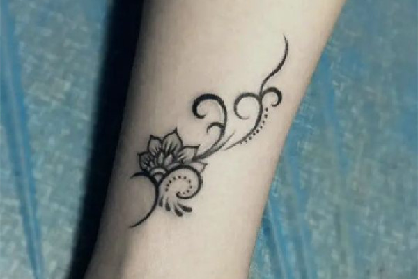 江漢路步行街眾刺紋畫·穿刺·洗紋身·遮蓋店紋身設(shè)計(jì)好看嗎 紋身設(shè)計(jì)費(fèi)用一般多少錢 江漢路步行街眾刺紋畫·穿刺·洗紋身·遮蓋店紋身設(shè)計(jì)好看嗎 紋身設(shè)計(jì)費(fèi)用一般多少錢