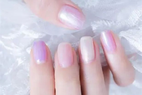 溫變甲油膠是什么原理 溫變甲油膠是什么意思 溫變甲油膠是什么原理 溫變甲油膠是什么意思