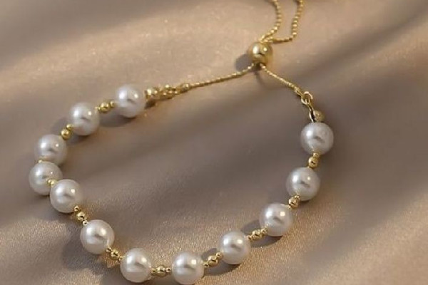 珍珠手鏈可以戴著睡覺(jué)嗎 珍珠手鏈戴久了會(huì)磨壞嗎