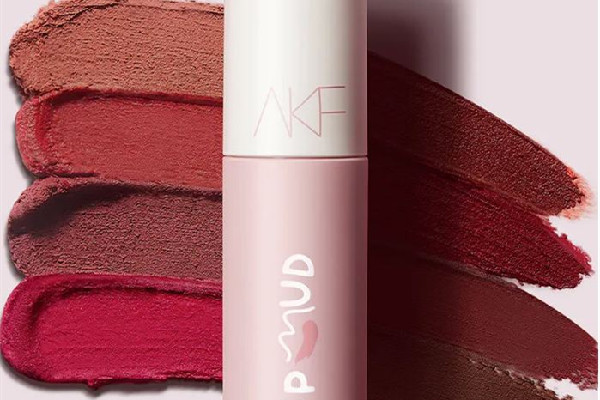 唇泥可以當(dāng)腮紅嗎 唇泥涂臉上會怎樣 唇泥可以當(dāng)腮紅嗎 唇泥涂臉上會怎樣