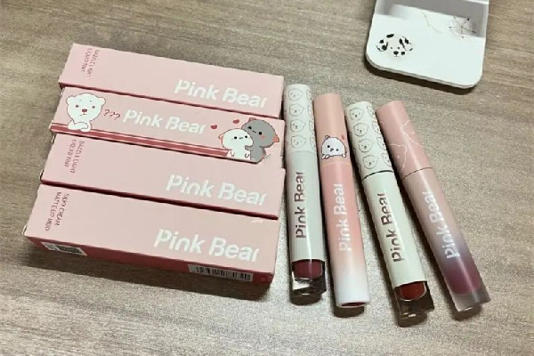 唇泥會不會沾杯 唇泥怎么不沾杯 唇泥會不會沾杯 唇泥怎么不沾杯