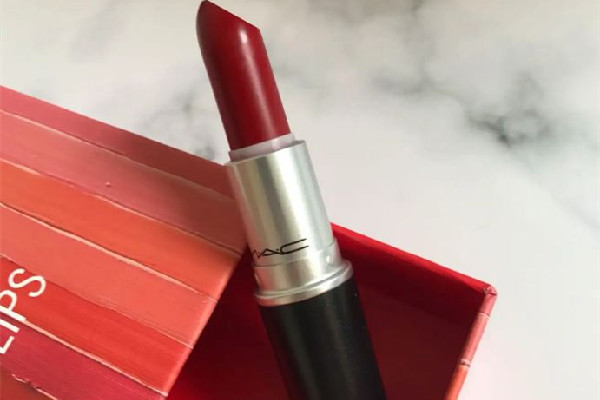 魅可口紅會(huì)不會(huì)掉色 魅可口紅會(huì)不會(huì)沾杯 魅可口紅會(huì)不會(huì)掉色 魅可口紅會(huì)不會(huì)沾杯