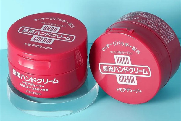 護手霜買保濕的還是防護的 護手霜買便宜的好用嗎 護手霜買保濕的還是防護的 護手霜買便宜的好用嗎