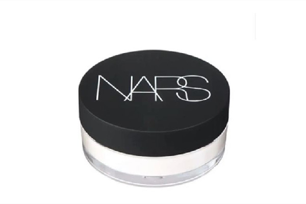 nars散粉好用嗎 nars散粉用什么粉撲 nars散粉好用嗎 nars散粉用什么粉撲