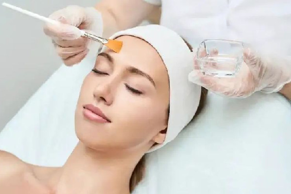 菱角湖漾一醫(yī)學美容·皮膚科刷酸后皮膚感覺怎么樣 刷酸可以天天刷嗎 菱角湖漾一醫(yī)學美容·皮膚科刷酸后皮膚感覺怎么樣 刷酸可以天天刷嗎