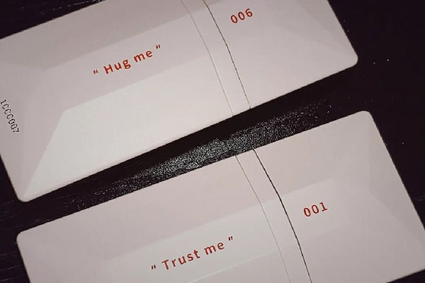 完美日記名片唇釉怎么樣 完美日記名片唇釉會(huì)沾杯嗎 完美日記名片唇釉怎么樣 完美日記名片唇釉會(huì)沾杯嗎