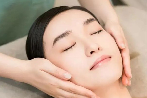 積玉橋美麗田園店面部護(hù)理手法怎么樣 面部護(hù)理的十大好處 積玉橋美麗田園店面部護(hù)理手法怎么樣 面部護(hù)理的十大好處